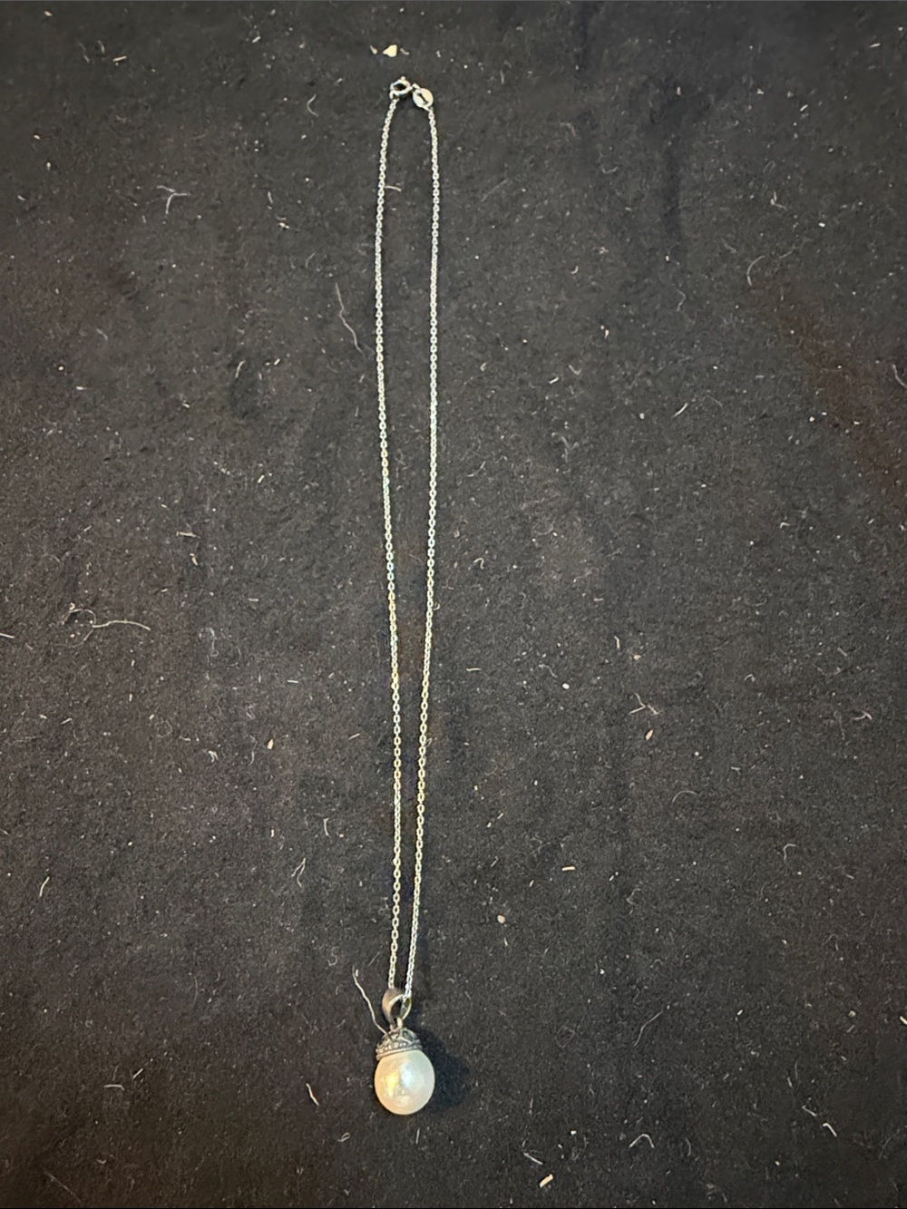 Source Unknown Silver Necklace with White Pearl Drop